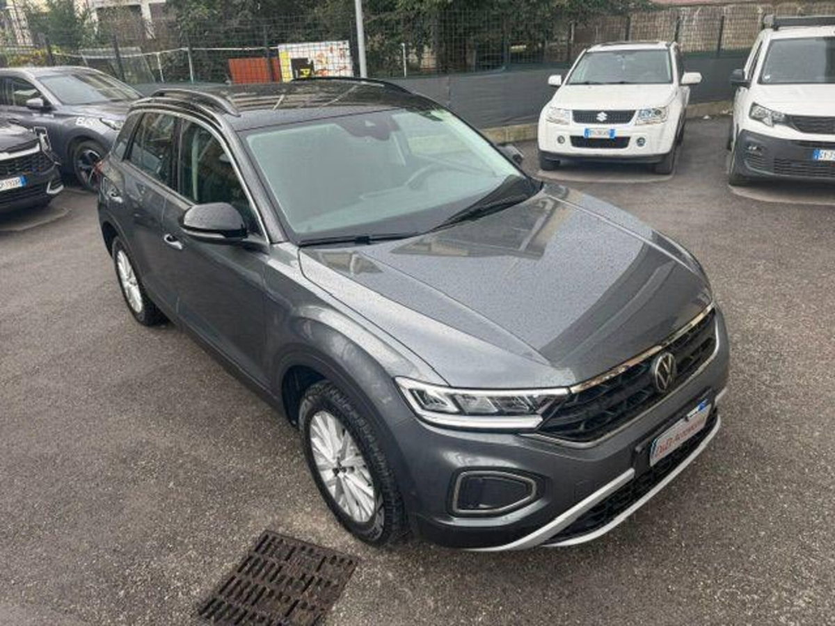 Volkswagen T-Roc 2.0 tdi Life 115cv (4)