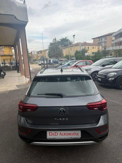 Volkswagen T-Roc 2.0 tdi Life 115cv (8)