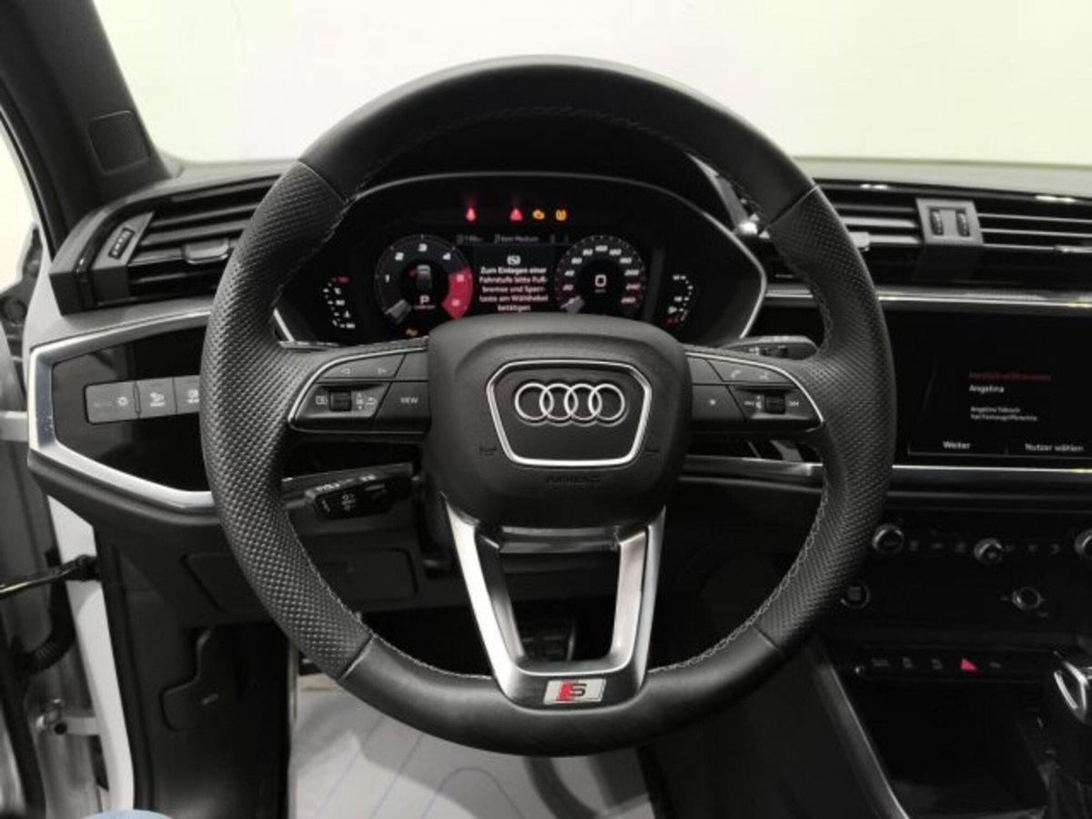 Audi Q3 Sportback 35 TDI quattro S tronic S line edition (13)