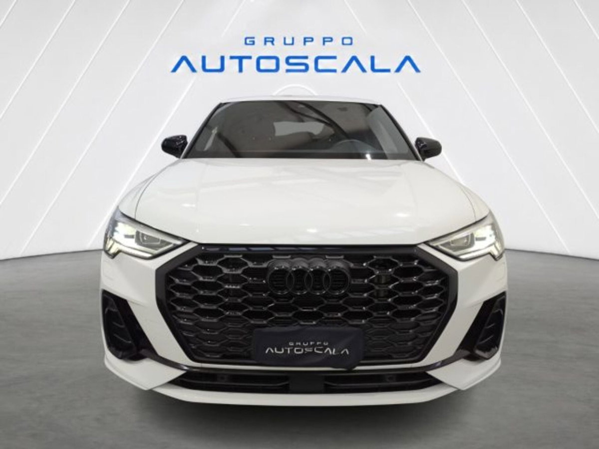 Audi Q3 Sportback 35 TDI quattro S tronic S line edition (2)
