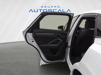 Audi Q3 Sportback 35 TDI quattro S tronic S line edition (20)