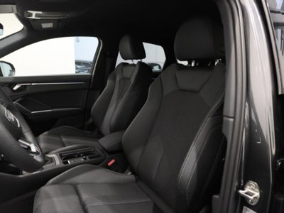 Audi Q3 Sportback 35 TDI quattro S tronic S line edition (11)