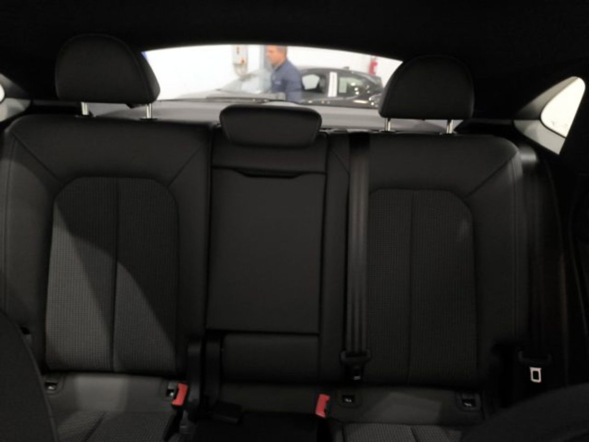 Audi Q3 Sportback 35 TDI quattro S tronic S line edition (19)