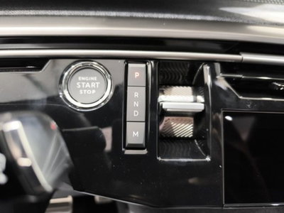 Peugeot 3008 1.2 hybrid GT 145cv e-dcs6 (16)