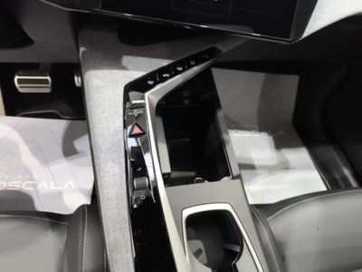 Peugeot 3008 1.2 hybrid GT 145cv e-dcs6 (17)