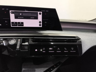 Peugeot 3008 1.2 hybrid GT 145cv e-dcs6 (18)