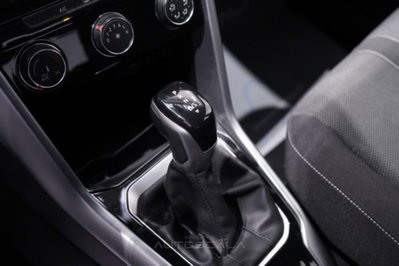 Volkswagen T-Roc 2.0 tdi Life 150cv dsg (16)