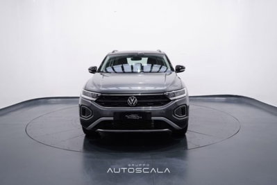 Volkswagen T-Roc 2.0 tdi Life 150cv dsg (2)