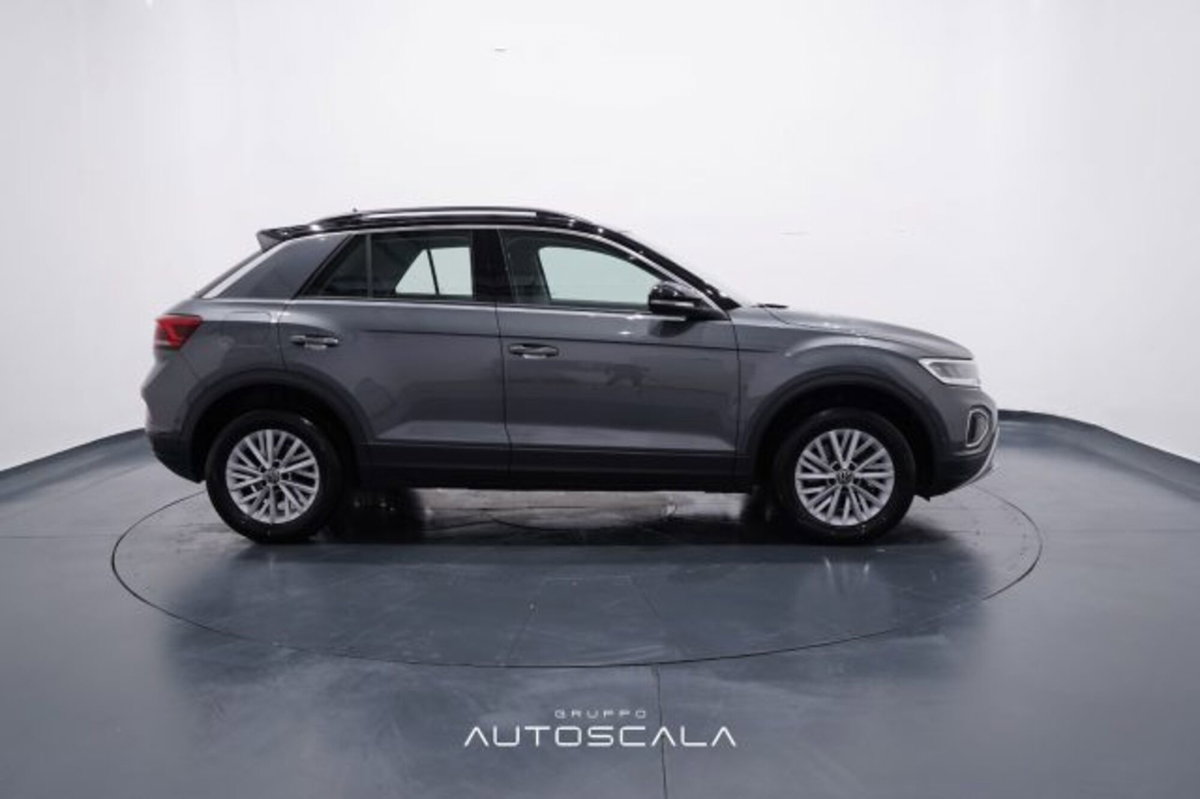 Volkswagen T-Roc 2.0 tdi Life 150cv dsg (7)