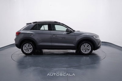 Volkswagen T-Roc 2.0 tdi Life 150cv dsg (7)