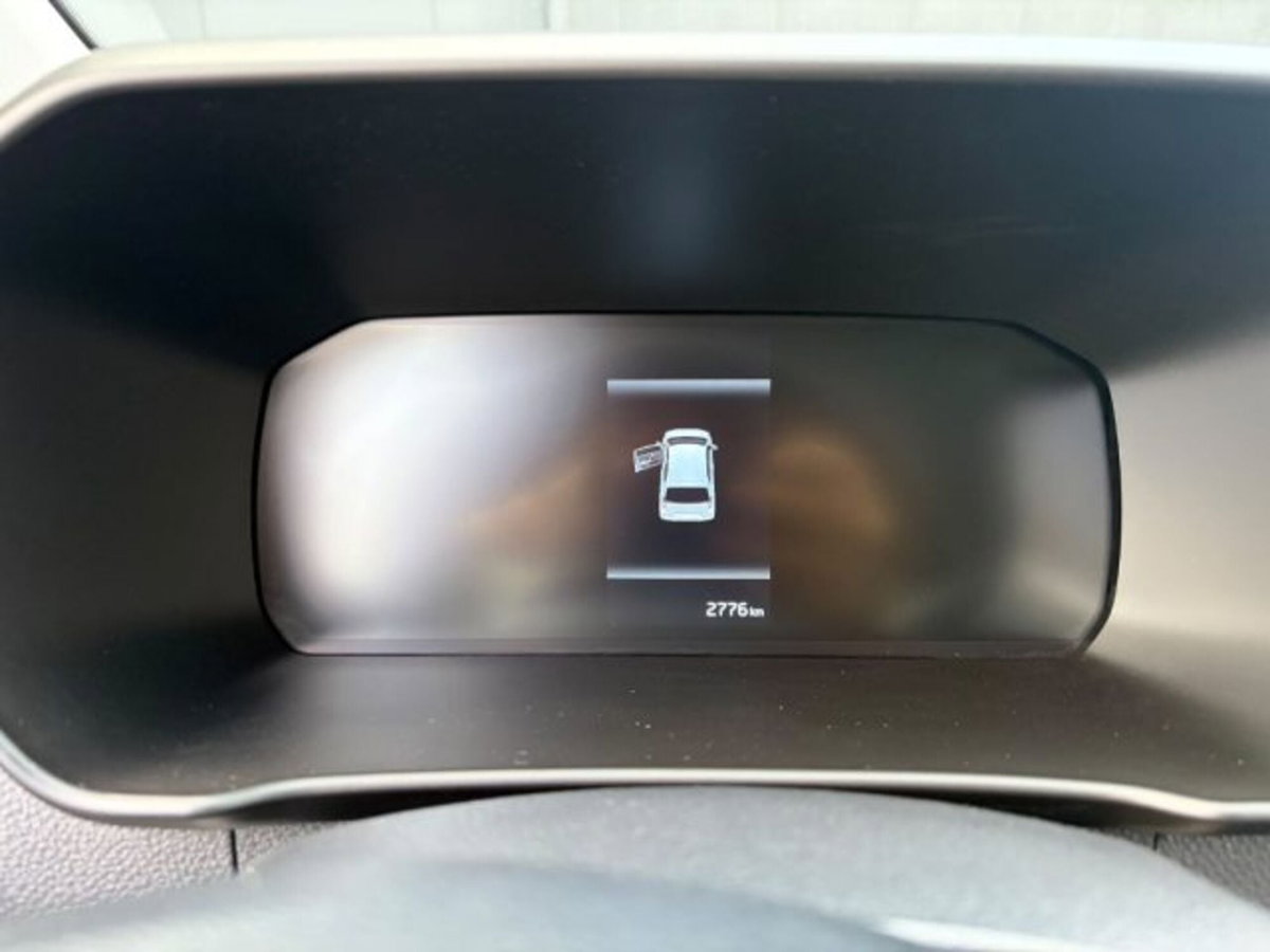 Kia Picanto 1.0 dpi Launch Edition amt (2)