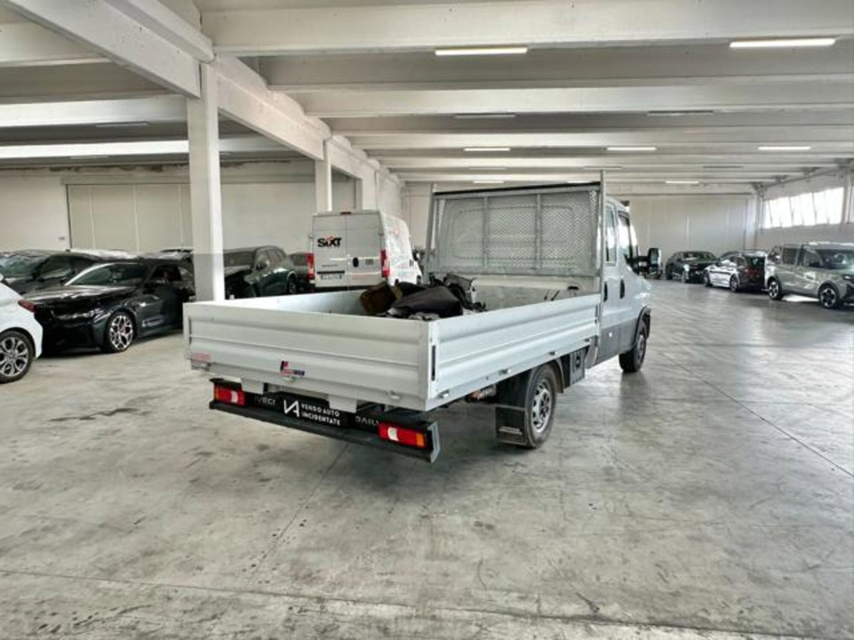 Iveco Daily Furgone 35S16V 2.3 HPT PM-TN Furgone (5)