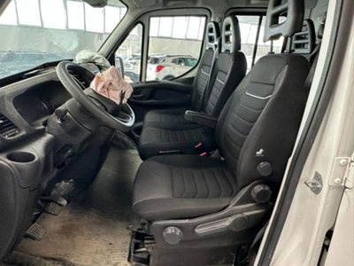 Iveco Daily Furgone 35S16V 2.3 HPT PM-TN Furgone (9)