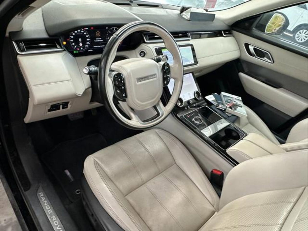 Land Rover Range Rover Velar 2.0D I4 180 CV S (12)