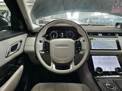 Land Rover Range Rover Velar 2.0D I4 180 CV S (14)