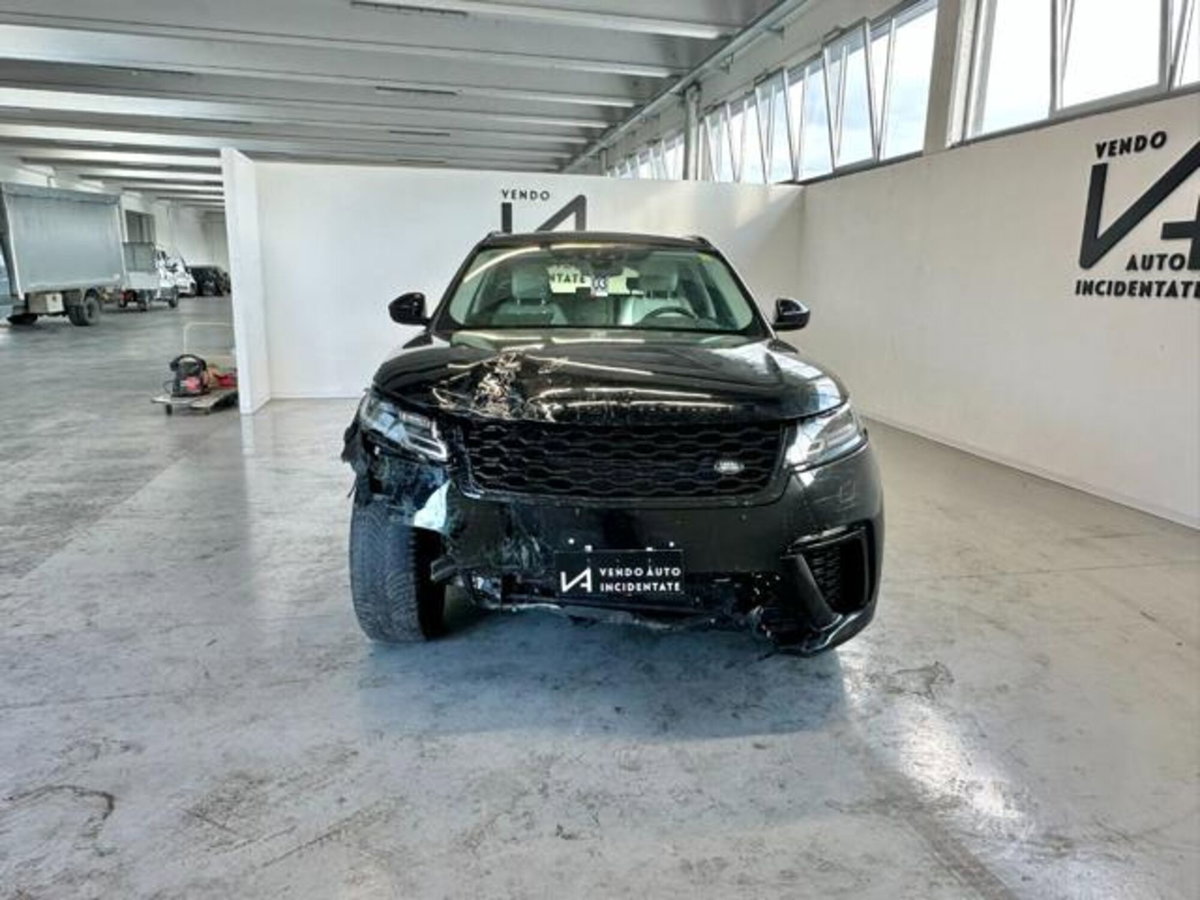 Land Rover Range Rover Velar 2.0D I4 180 CV S (2)