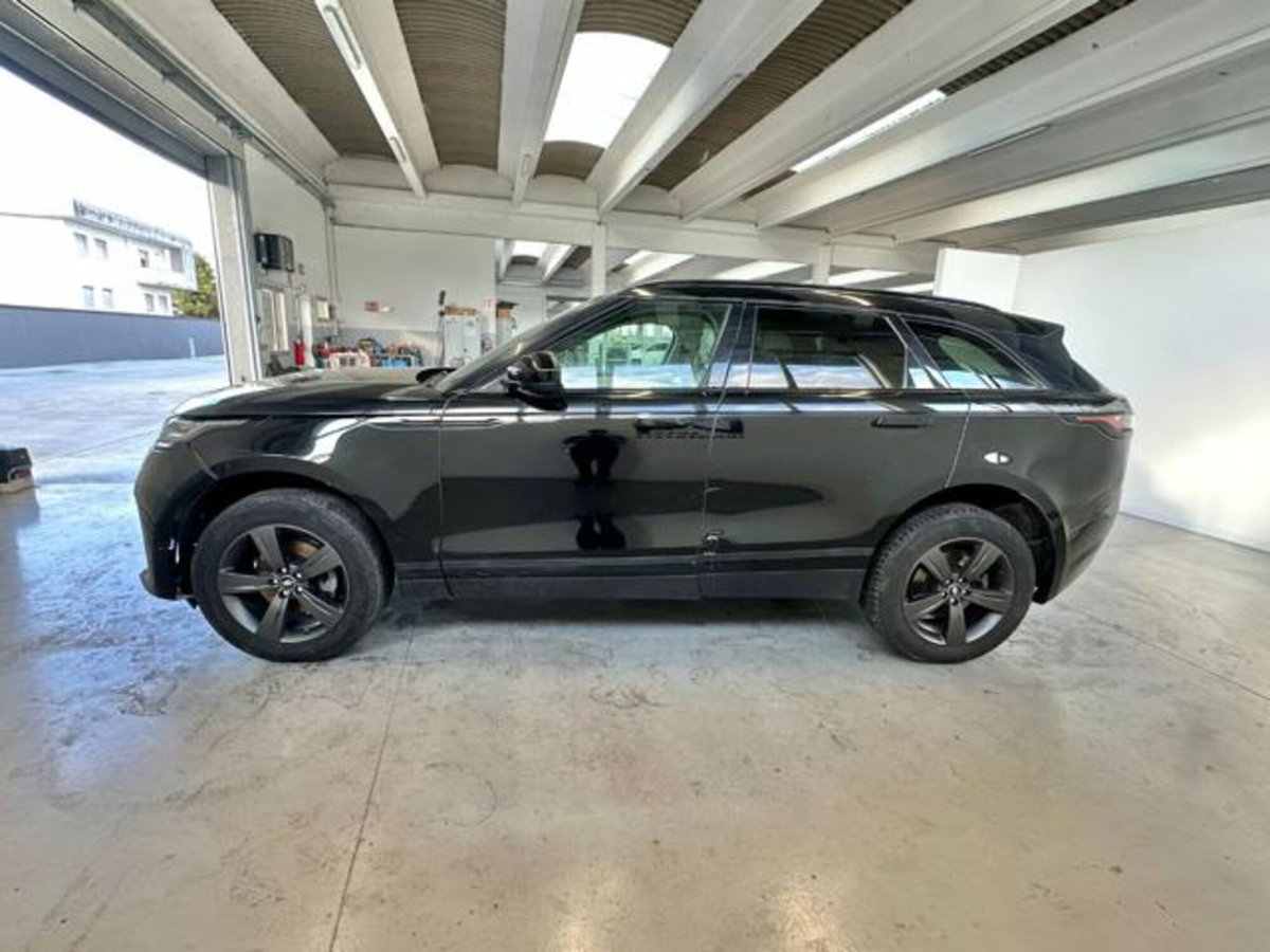 Land Rover Range Rover Velar 2.0D I4 180 CV S (4)