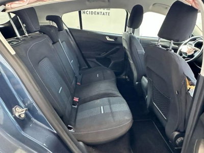 Ford Focus 1.0 EcoBoost Hybrid 125 CV Powershift 5p. Active X (12)