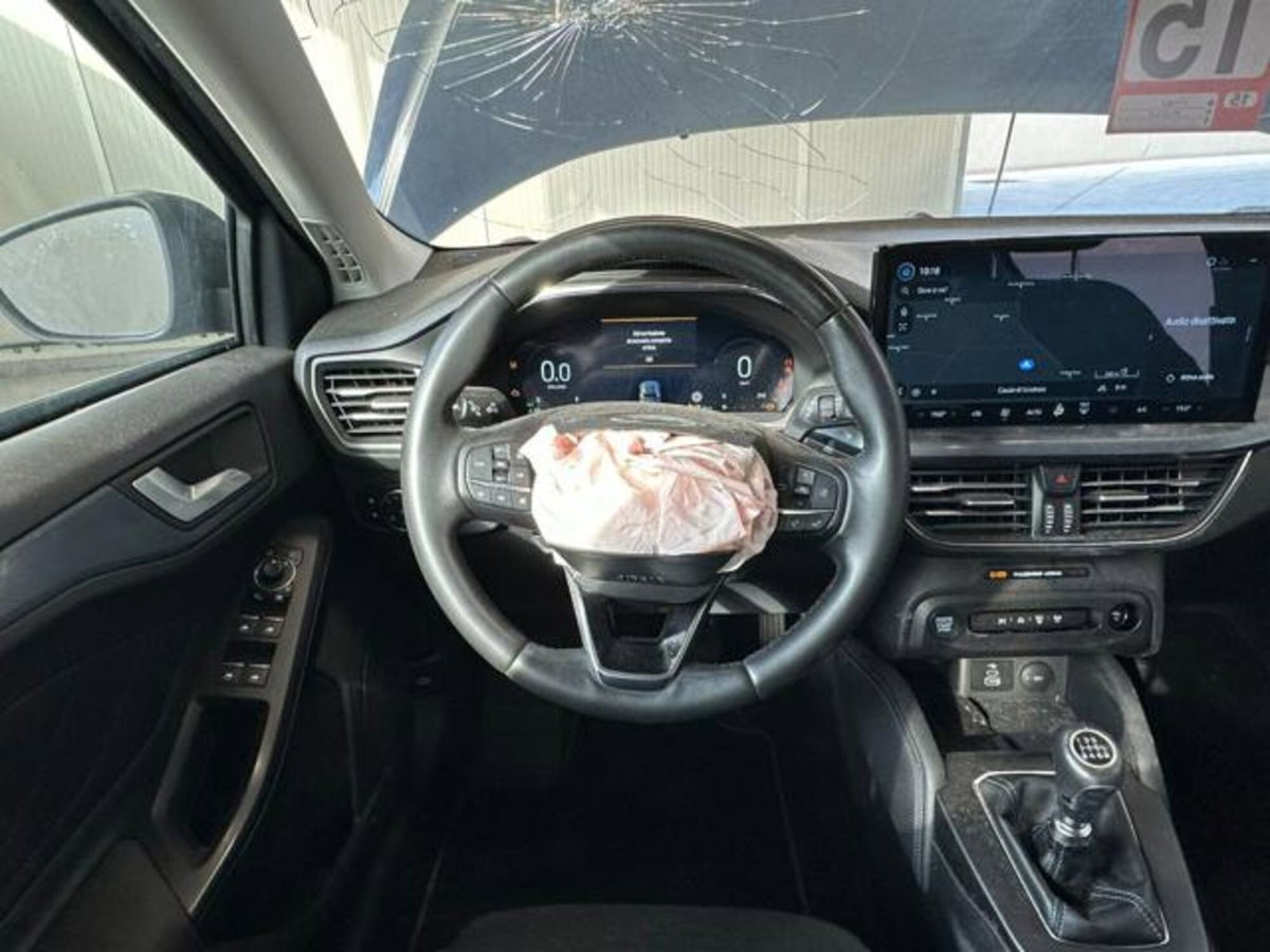 Ford Focus 1.0 EcoBoost Hybrid 125 CV Powershift 5p. Active X (15)