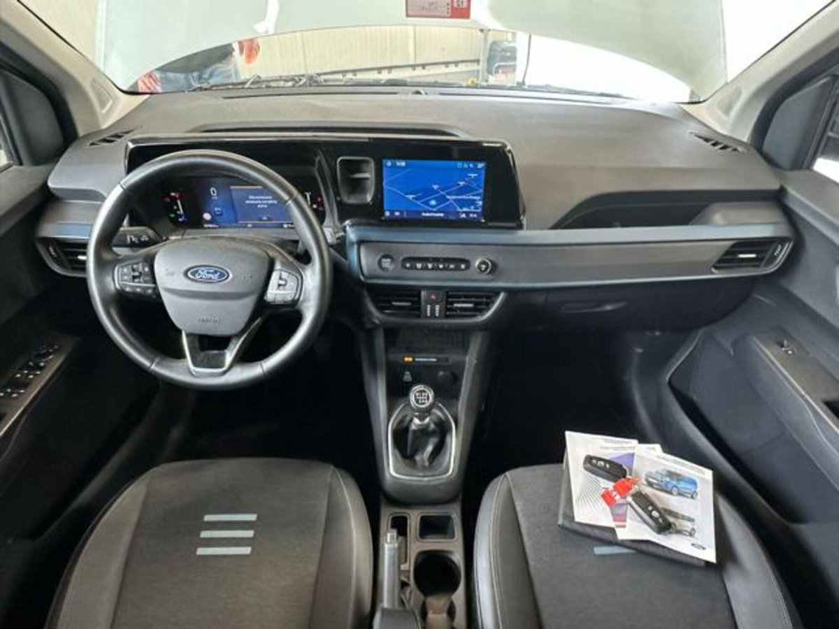 Ford Tourneo Courier 1.0 EcoBoost 100 CV Plus (16)