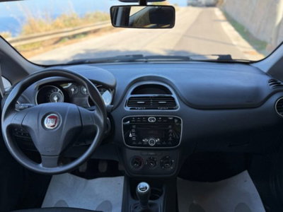 Fiat Punto 1.3 MJT II S&S 95 CV 5 porte Lounge (11)
