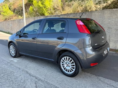 Fiat Punto 1.3 MJT II S&S 95 CV 5 porte Lounge (4)