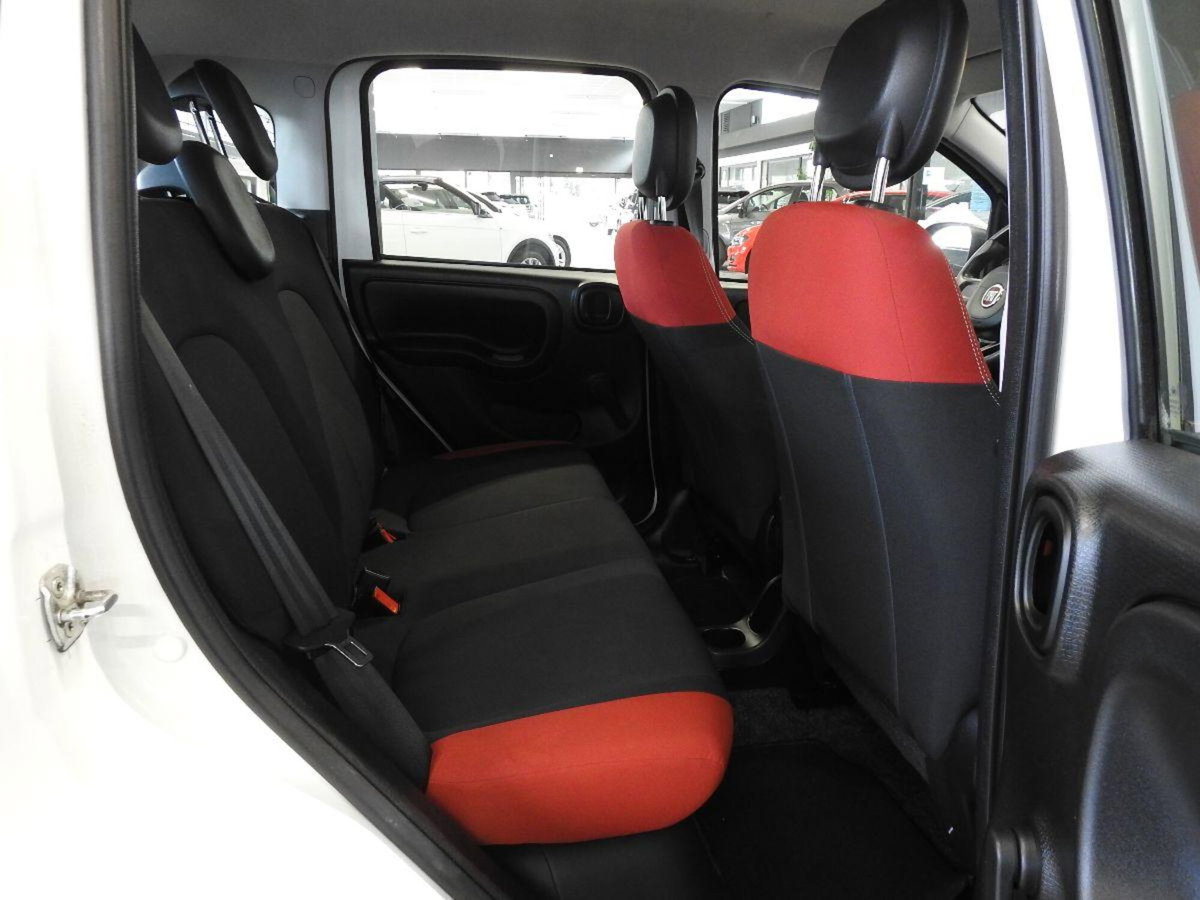 Fiat Panda 0.9 TwinAir Turbo Natural Power Lounge (12)