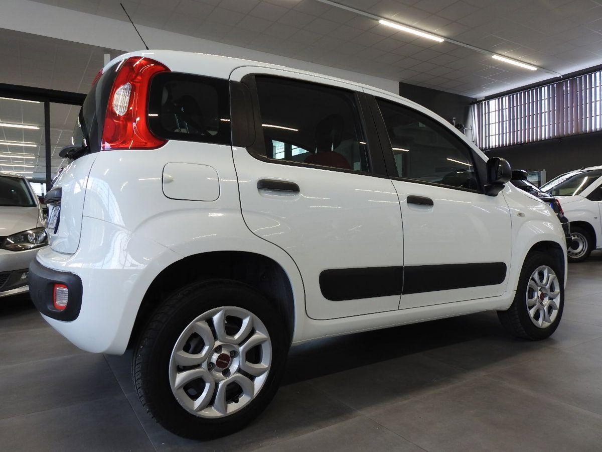 Fiat Panda 0.9 TwinAir Turbo Natural Power Lounge (6)