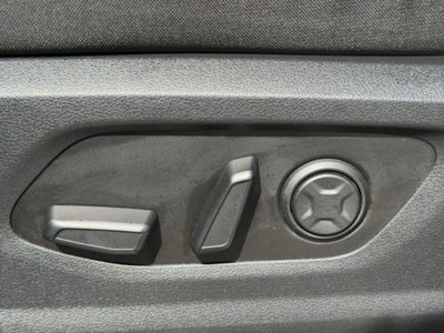 Hyundai Staria 2.2 2wd auto (19)