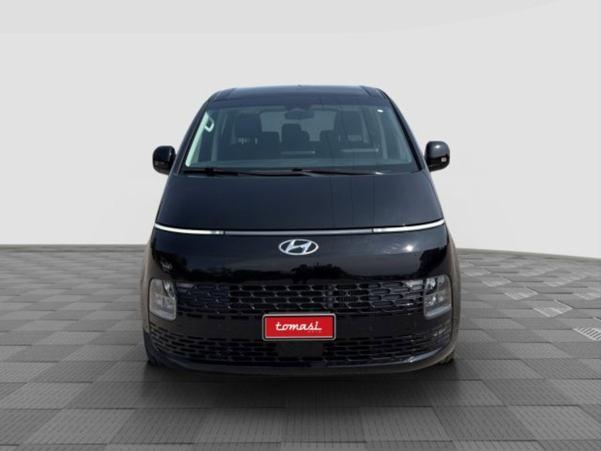 Hyundai Staria 2.2 2wd auto (8)