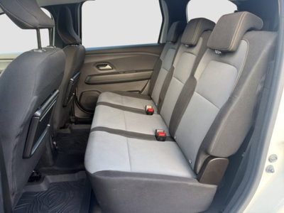 Dacia Jogger 1.6 hybrid Extreme 140cv (11)