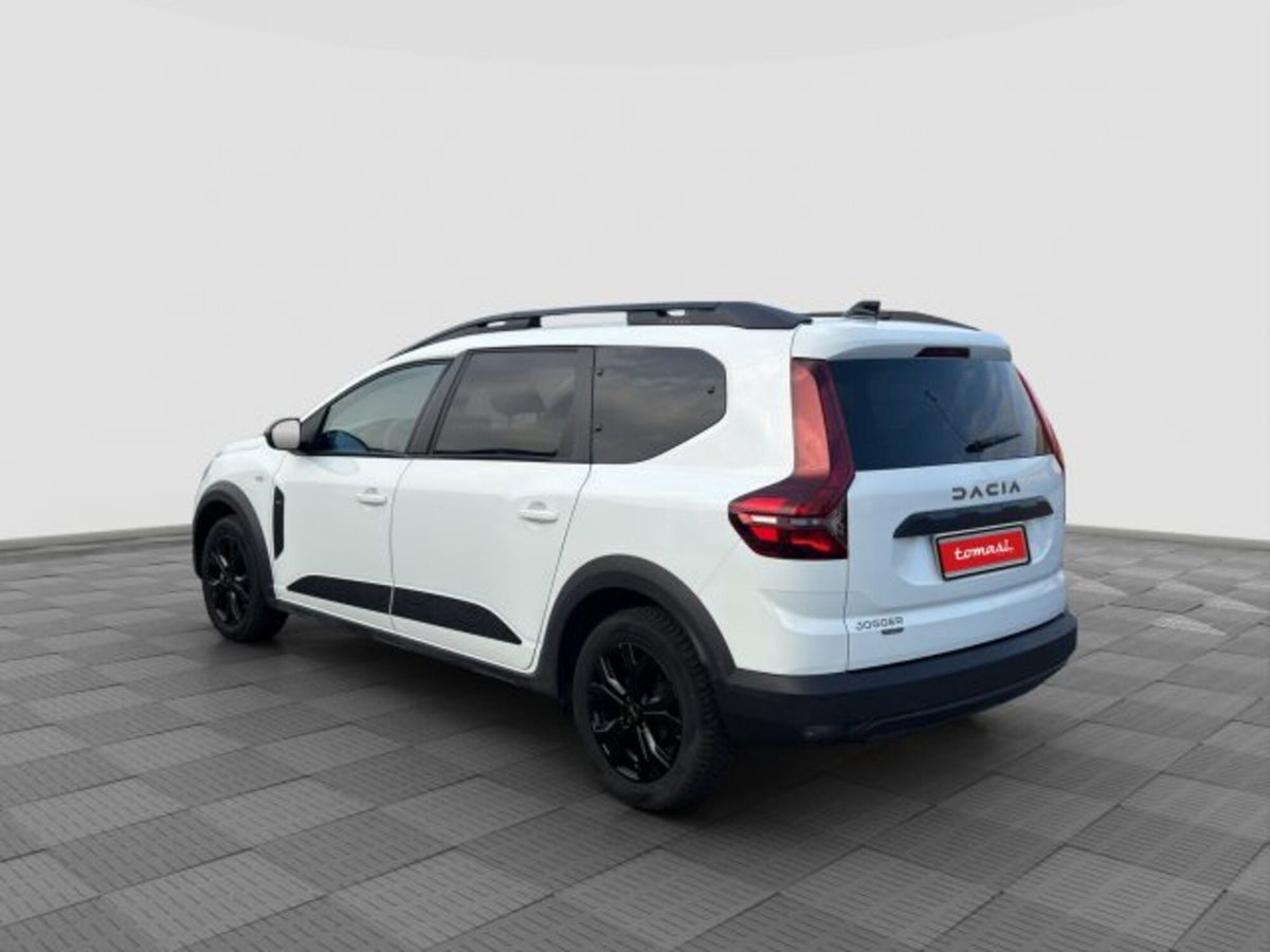 Dacia Jogger 1.6 hybrid Extreme 140cv (3)