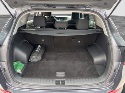 Hyundai Tucson 1.7 CRDi XPossible (14)