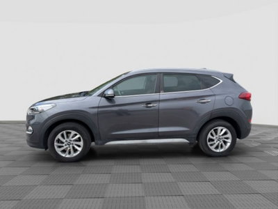 Hyundai Tucson 1.7 CRDi XPossible (2)