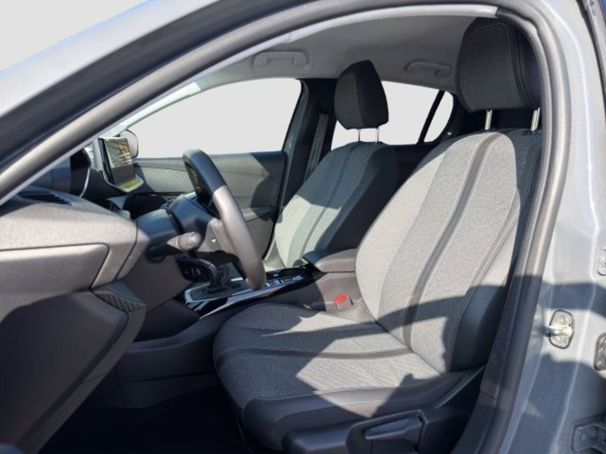 Peugeot 208 PureTech 100 Stop&Start 5 porte Allure (10)