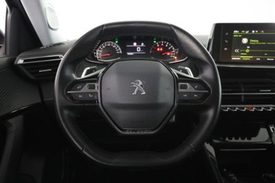 Peugeot 2008 BlueHDi 130 S&S EAT8 Allure Pack (5)