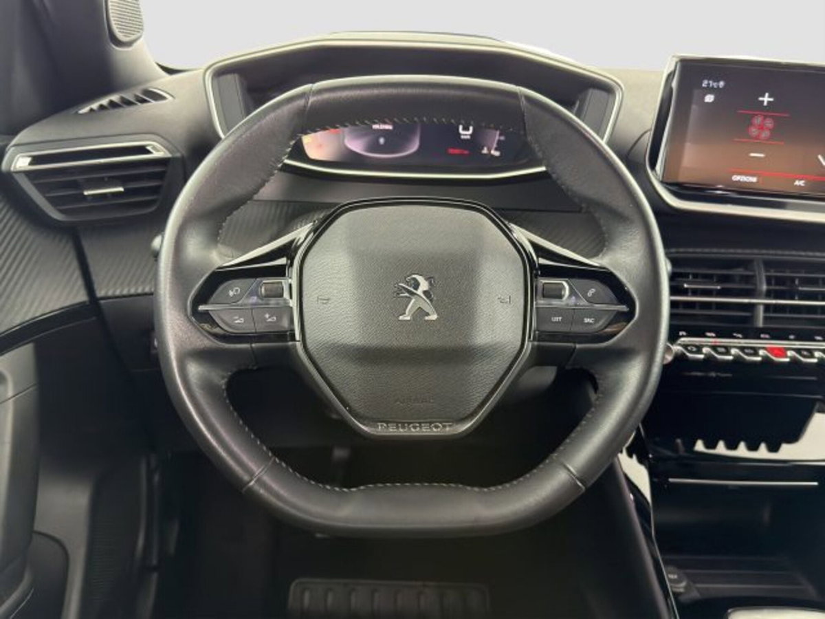 Peugeot 2008 PureTech 100 S&S Allure Pack (13)