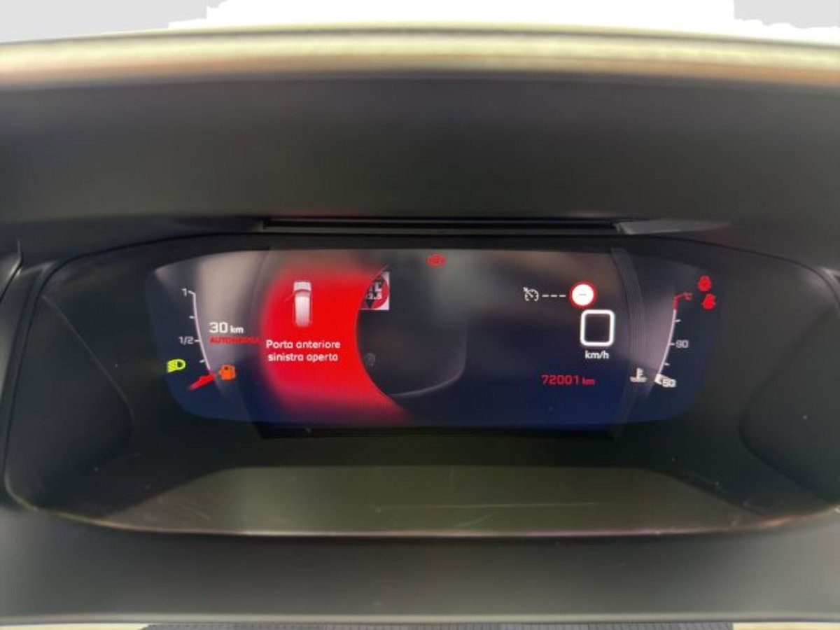 Peugeot 2008 PureTech 100 S&S Allure Pack (15)