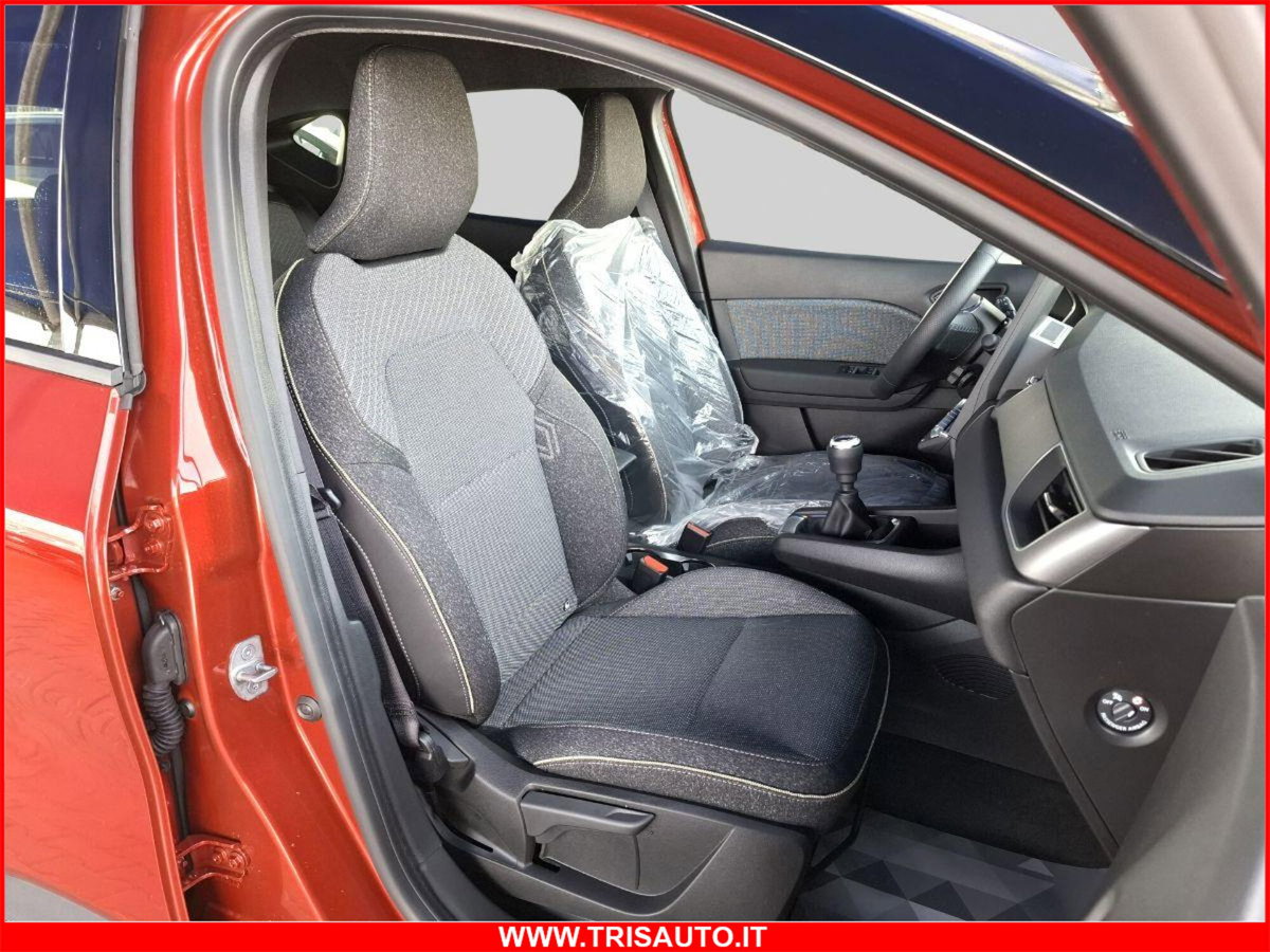 Renault Captur 1.0 eco-g Techno 100cv (8)