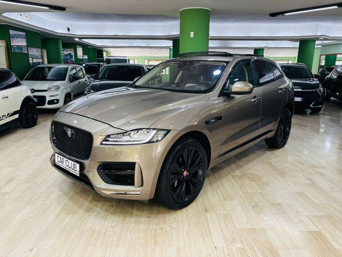 Jaguar F-Pace 3.0 D V6 300 CV AWD aut. First Edition