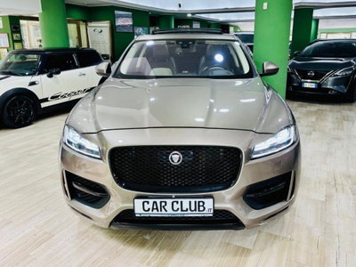 Jaguar F-Pace 3.0 D V6 300 CV AWD aut. First Edition (2)