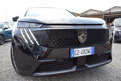 Peugeot 5008 1.2 hybrid Allure 145cv 7p.ti e-dcs6 (11)
