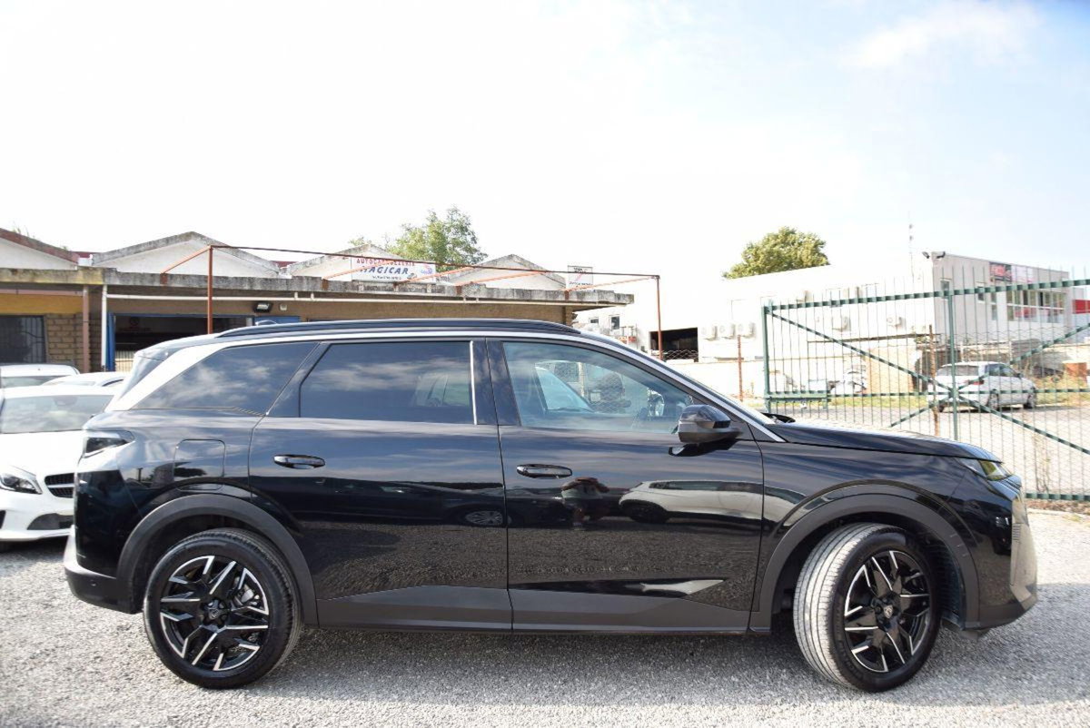 Peugeot 5008 1.2 hybrid Allure 145cv 7p.ti e-dcs6 (13)