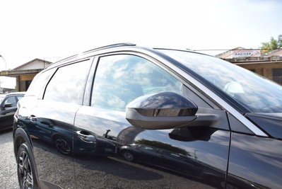 Peugeot 5008 1.2 hybrid Allure 145cv 7p.ti e-dcs6 (17)
