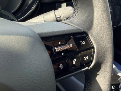 Alfa Romeo Junior 1.2 ibrida 145cv edct6 (18)