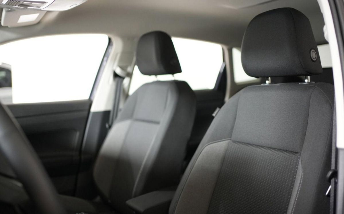 Volkswagen Taigo 1.0 tsi Edition 115cv dsg (10)