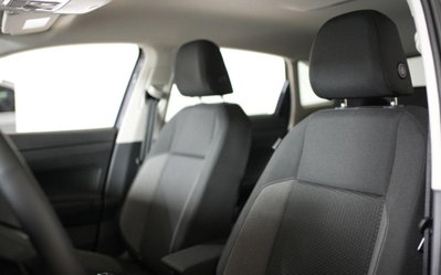 Volkswagen Taigo 1.0 tsi Edition 115cv dsg (10)
