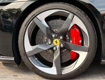 Ferrari Amalfi 3.9 F1 dct (17)