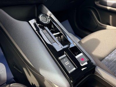 Alfa Romeo Junior 1.2 ibrida 145cv edct6 (14)