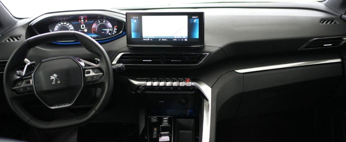 Peugeot 3008 BlueHDi 130 S&S EAT8 GT Pack (7)